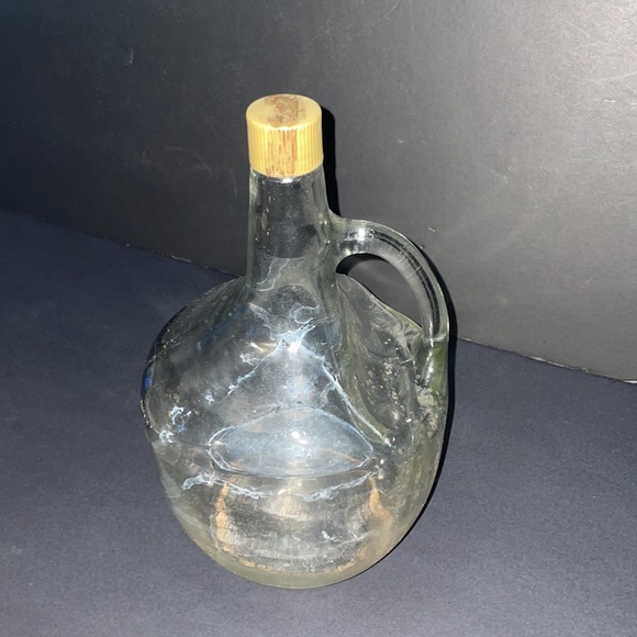 Half Gallon Glass Liquor Bottle Jug Handle Vintage Decanter Home Decor - Picture 6 of 10